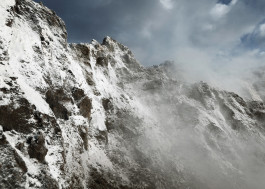 Atlas of Landscapes in a Room