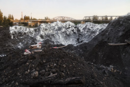 Atlas of Landscapes in a Room