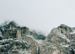 Atlas of Landscapes in a Room