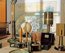 Atlas of Landscapes in a Room