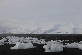 Atlas of Landscapes in a Room